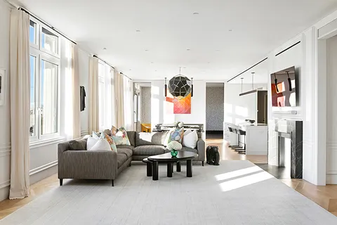 $16,000,000 | 92 Laight Street, Unit 3ABC | TriBeCa