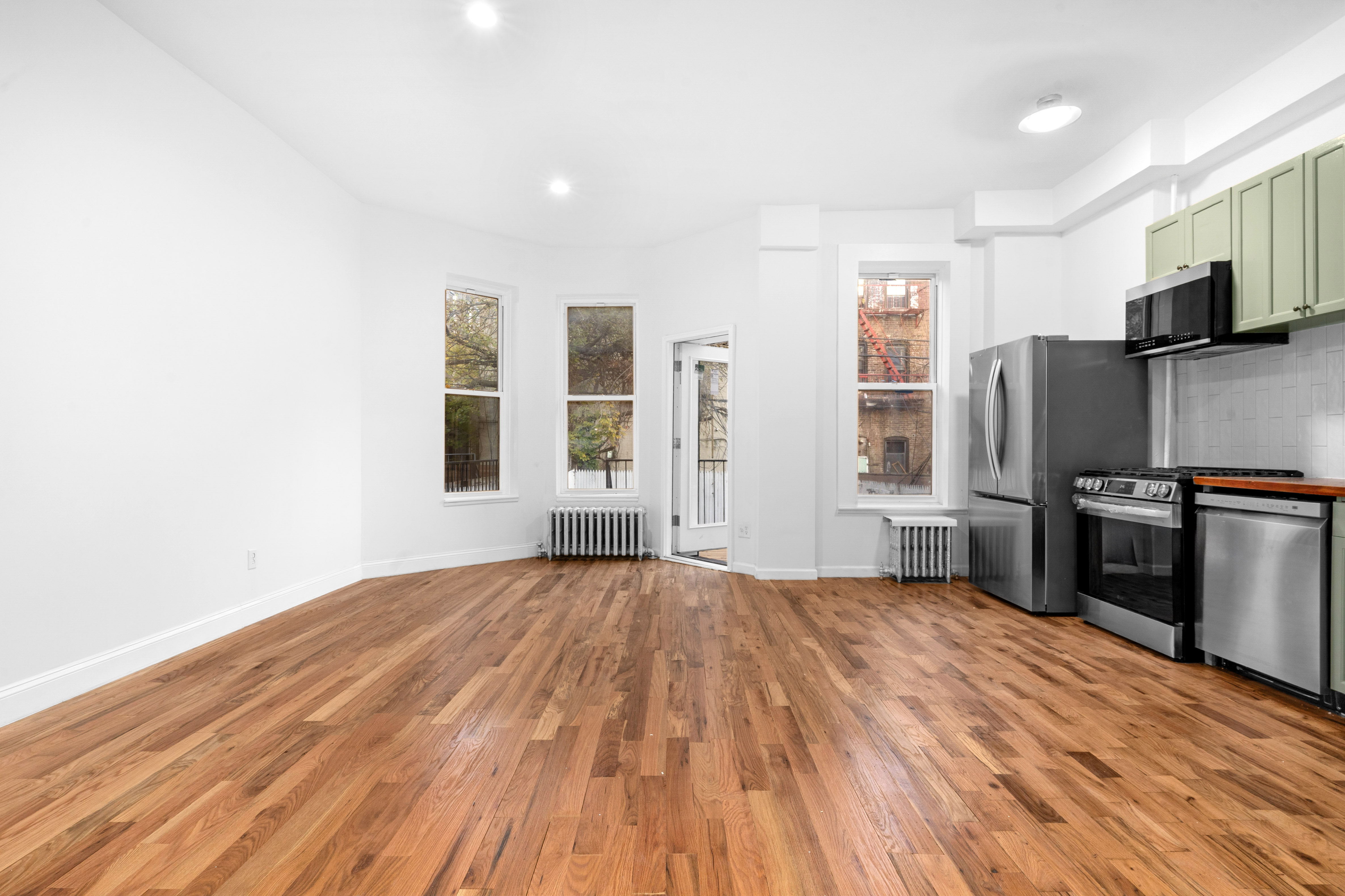 339 East 29th Street Brooklyn, NY 11226 - Photo 9 of 21