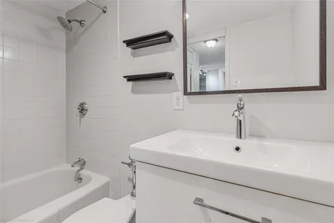 $185,000 | 3883 Turtle Creek Boulevard, Unit 1611, Dallas, TX 75219