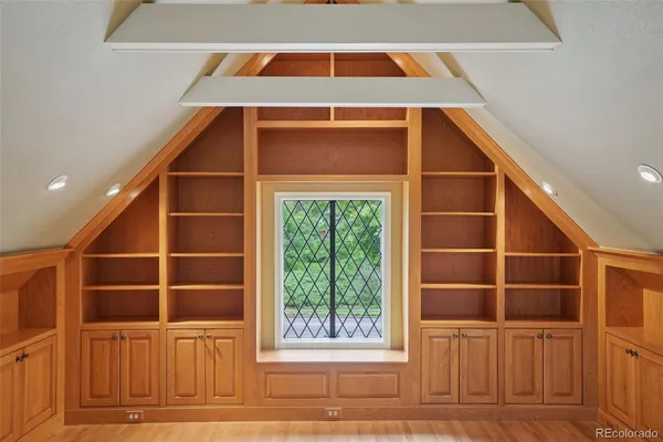 $1,500,000 | 5530 East 6th Ave Parkway, Denver, CO 80220