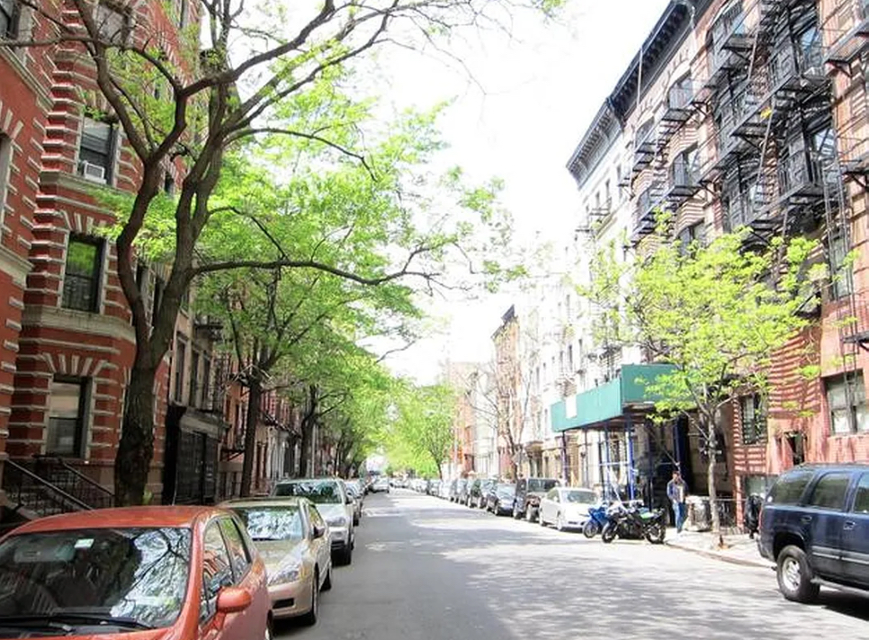 210 West 16th Street, Unit 1G Manhattan, NY 10011 - Photo 10 of 11