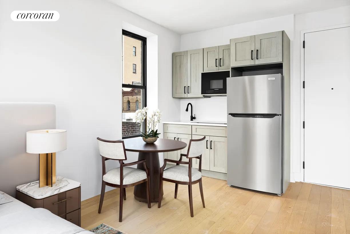 16 Barrow Street, Unit 2A Manhattan, NY 10014 - Photo 2 of 5