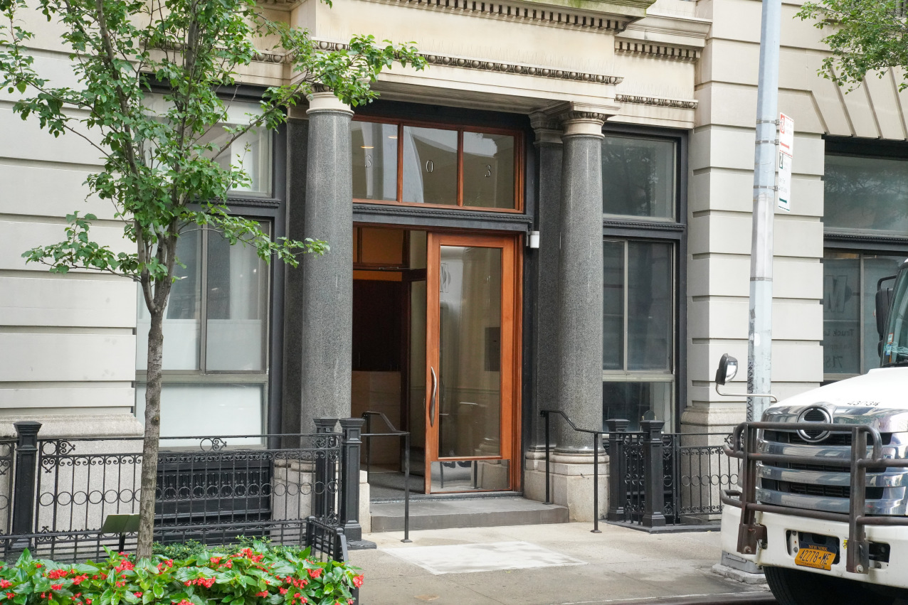 303 Mercer Street, Unit A304 Manhattan, NY 10003 - Photo 11 of 12