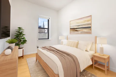$1,625,000 | 118 Greenpoint Avenue, Unit 3D | Greenpoint