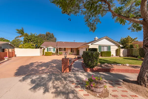 $1,050,000 | 1492 Mandalay Court, Camarillo, CA 93010