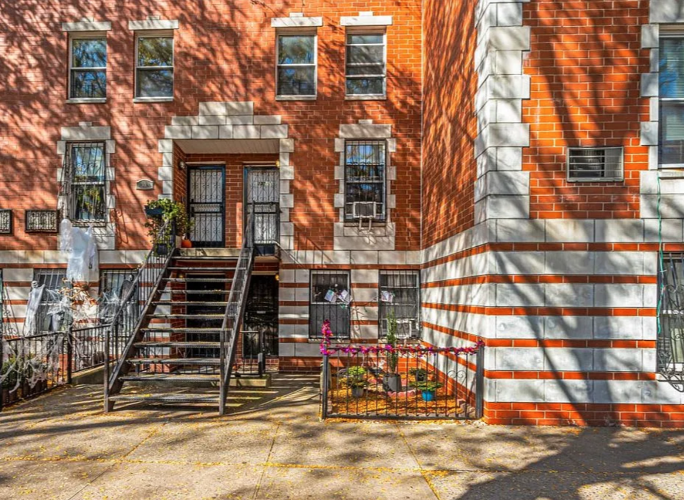 2551 Frederick Douglass Boulevard, Unit 2551D Manhattan, NY 10030 - Photo 10 of 11 a front view of a building