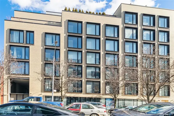 $875,000 | 37-14 34th Street, Unit N3E | Long Island City