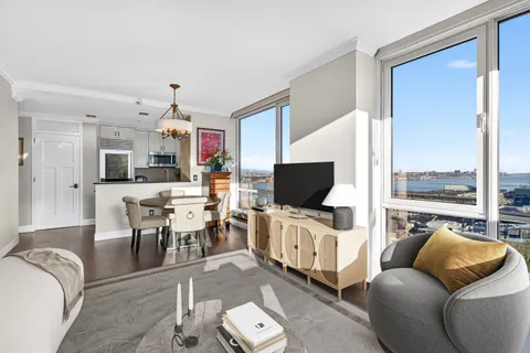 $1,590,000 | 635 West 42nd Street, Unit 23E | Hell's Kitchen