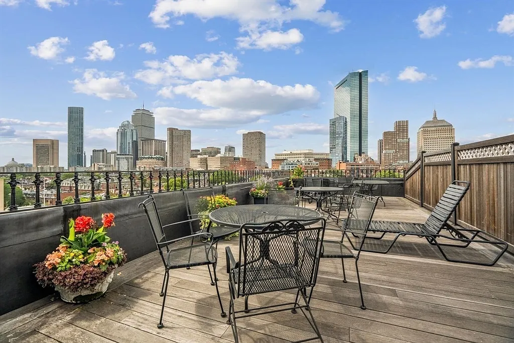2 Clarendon Street, Unit 302 Boston, MA 02116 - Photo 16 of 22