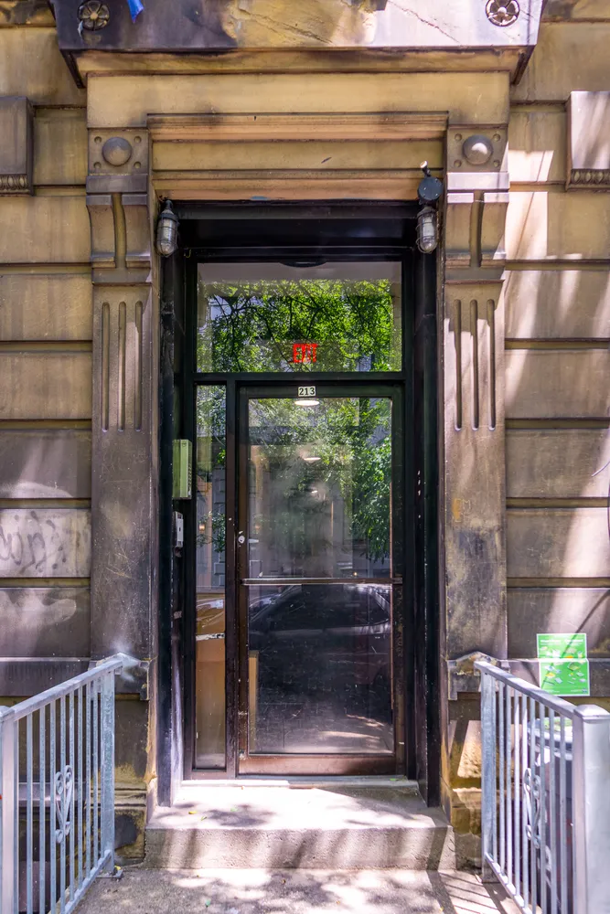 $6,490 | 213 East 5th Street, Unit 4 | East Village