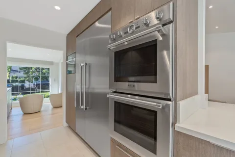 $1,895,000 | 4518 Varna Avenue, Sherman Oaks, CA 91423