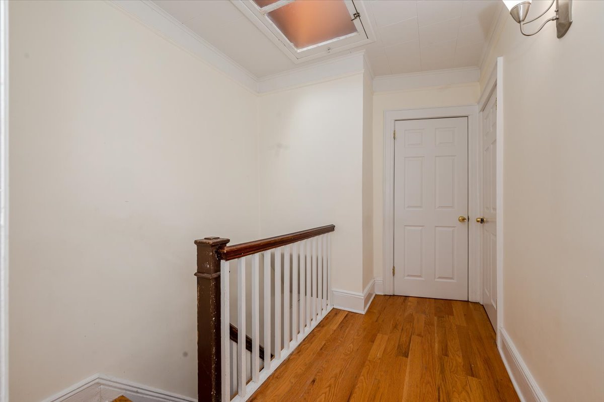 79-32 60th Lane Queens, NY 11385 - Photo 12 of 26