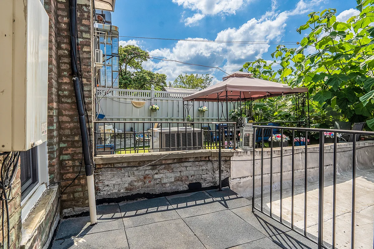 204 Smith Street, Unit 2R Brooklyn, NY 11201 - Photo 8 of 11