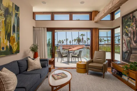 $8,100,000 | 8314 Paseo Del Ocaso, La Jolla, CA 92037