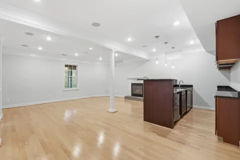 $1,800,000 | 1283 Cobble Pond Way, Vienna, VA 22182