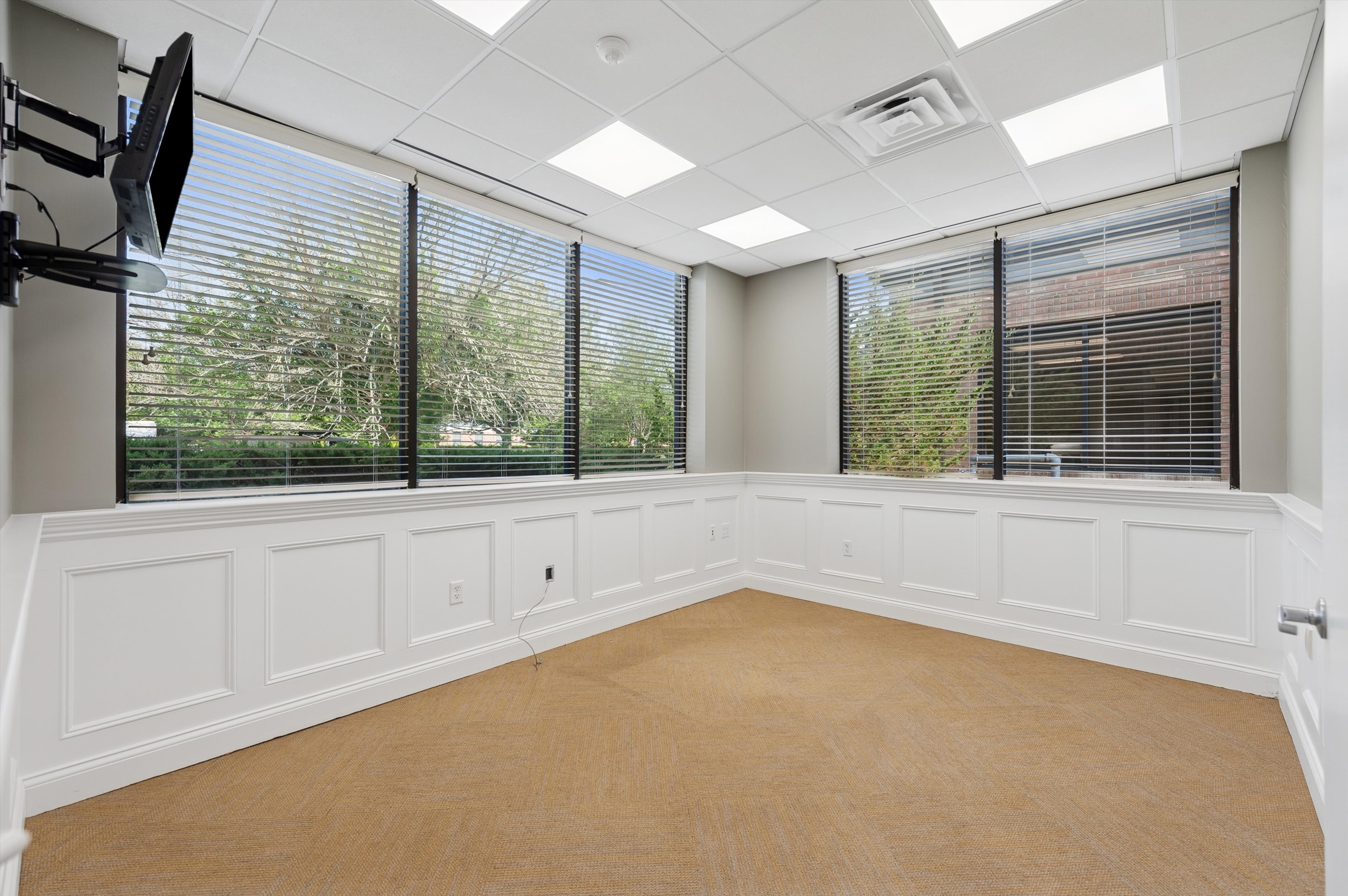 300 Pantigo Road East Hampton, NY 11937 - Photo 11 of 18 a view of an empty room with a window