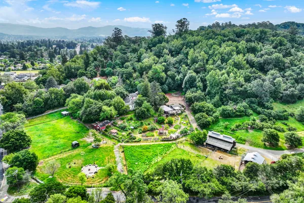 $587,000 | 3161 Valley Green Lane, Napa, CA 94558