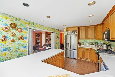 $879,000 | 8 Elf Owl Court, Novato, CA 94949