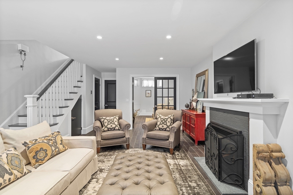 795 East 4th Street Boston, MA 02127 - Photo 19 of 22