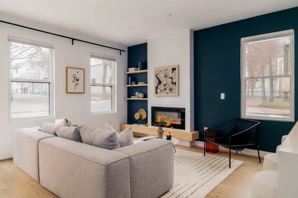 $1,349,000 | 118 Spring Street, Unit 1, Cambridge, MA 02141