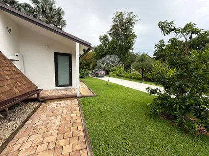 $1,490,000 | 14551 Southwest 24th Street, Davie, FL 33325