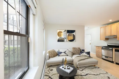 $485,000 | 64 Queensberry Street, Unit 101, Boston, MA 02215