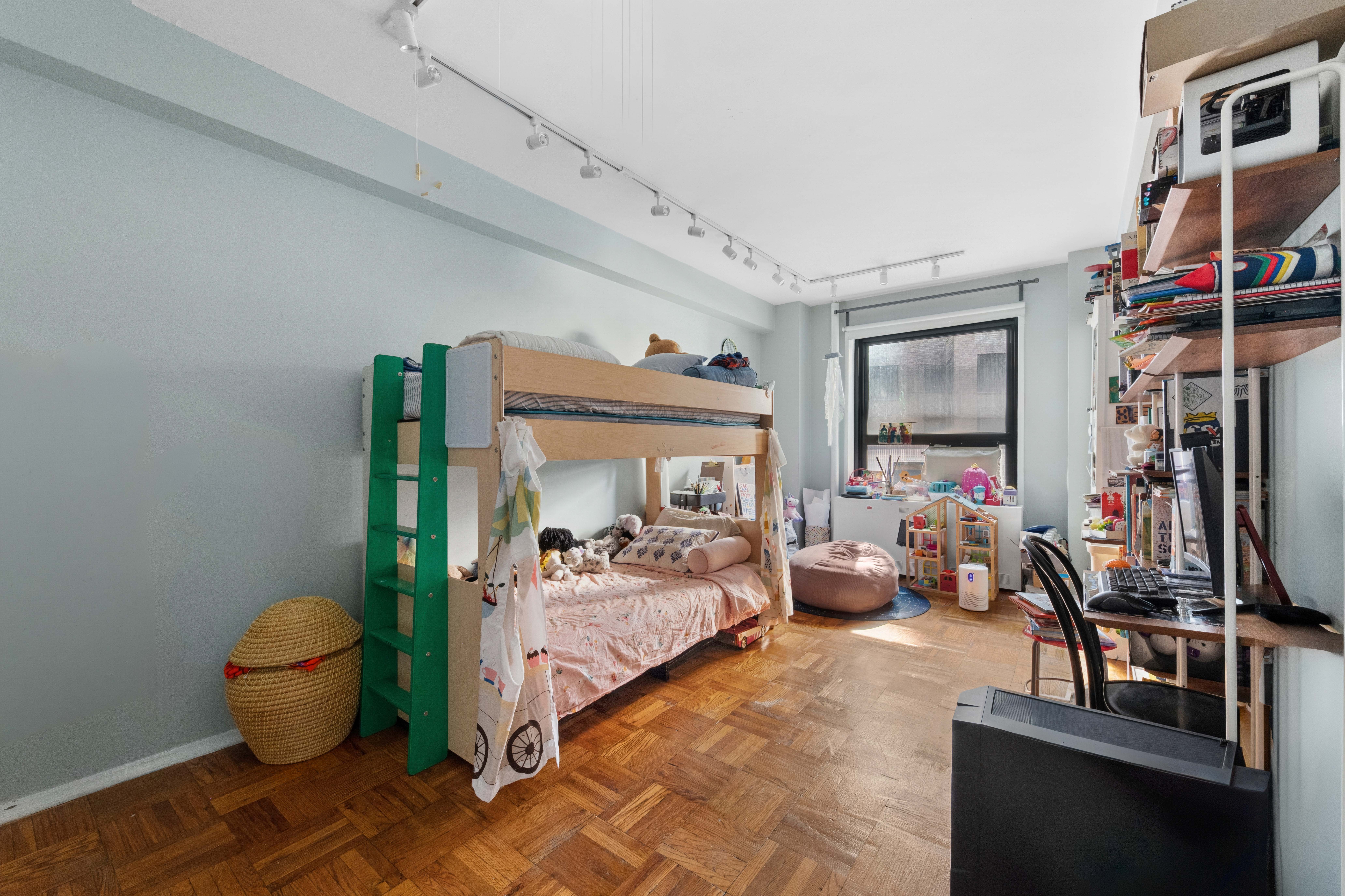 201 Clinton Avenue, Unit 2D Brooklyn, NY 11205 - Photo 3 of 5