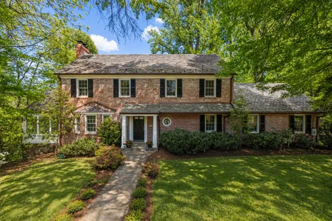 $1,849,000 | 2025 Trumbull Terrace Northwest, Washington, DC 20011