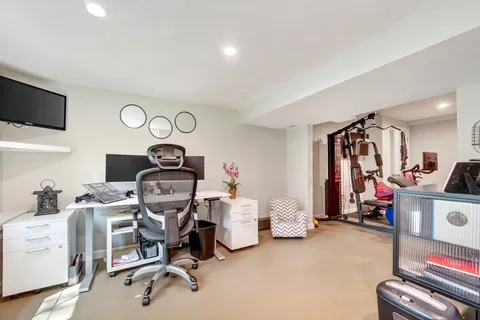 $1,265,000 | 2 Heritage Lane, Saugus, MA 01906