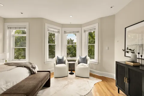 Contact Agent | 127 U Street Northwest, Washington, DC 20001