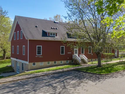 $19,000,000 | 136 Main Street, Amagansett, NY 11930