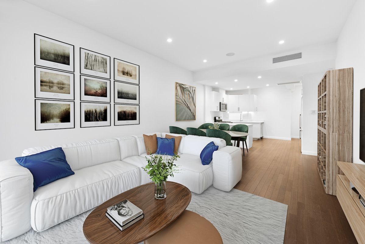 44 East End Avenue, Unit TH3 Manhattan, NY 10028 - Photo 3 of 24