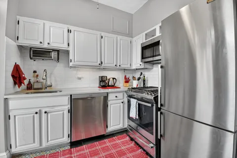 $630,000 | 2009 Belmont Road Northwest, Unit 303, Washington, DC 20009