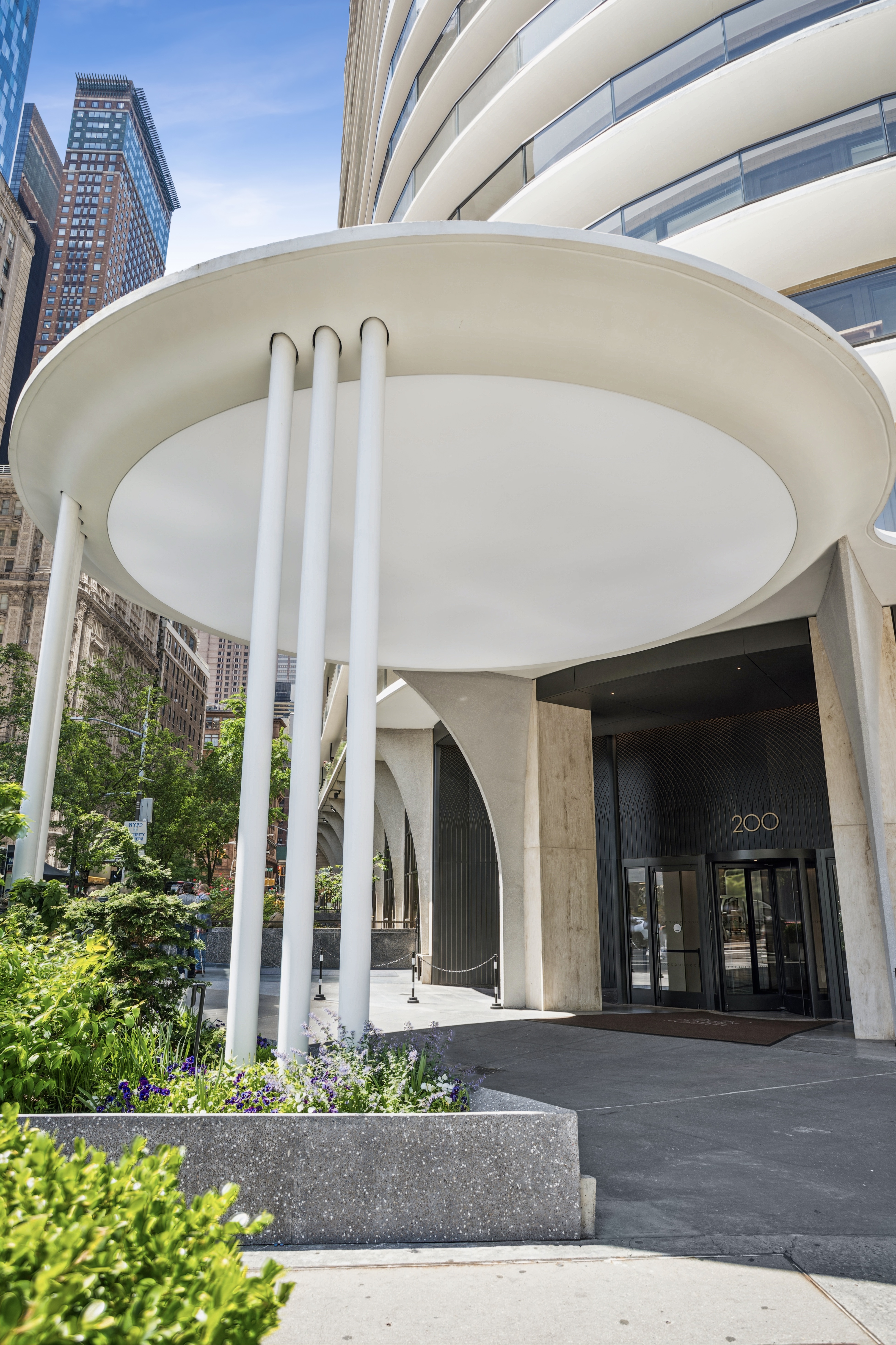 200 Central Park South, Unit 18L Manhattan, NY 10019 - Photo 10 of 14