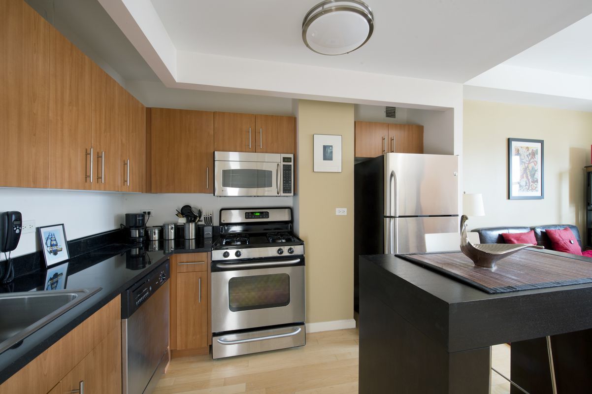 20 West Street, Unit 35G Manhattan, NY 10004 - Photo 2 of 21
