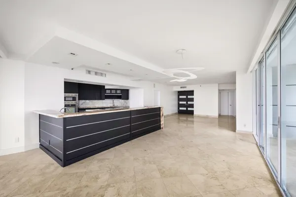 $1,600,000 | 2127 Brickell Avenue, Unit 1805, Miami, FL 33129