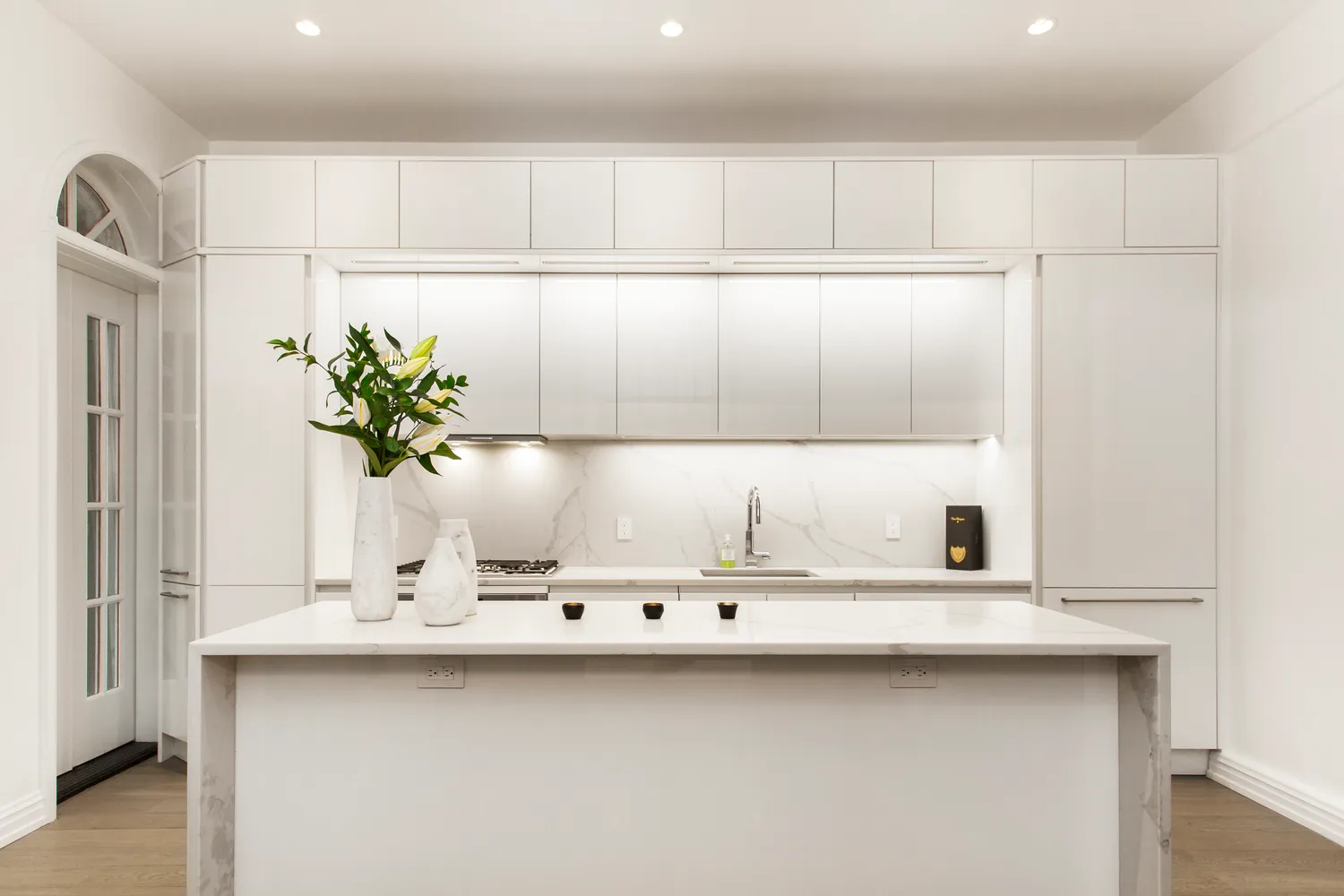 $20,000 | 121 West 15th Street, Unit 2 | Chelsea