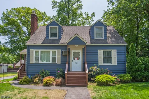 Contact Agent | 103 Iroquois Avenue, Lake Hiawatha, NJ 07034