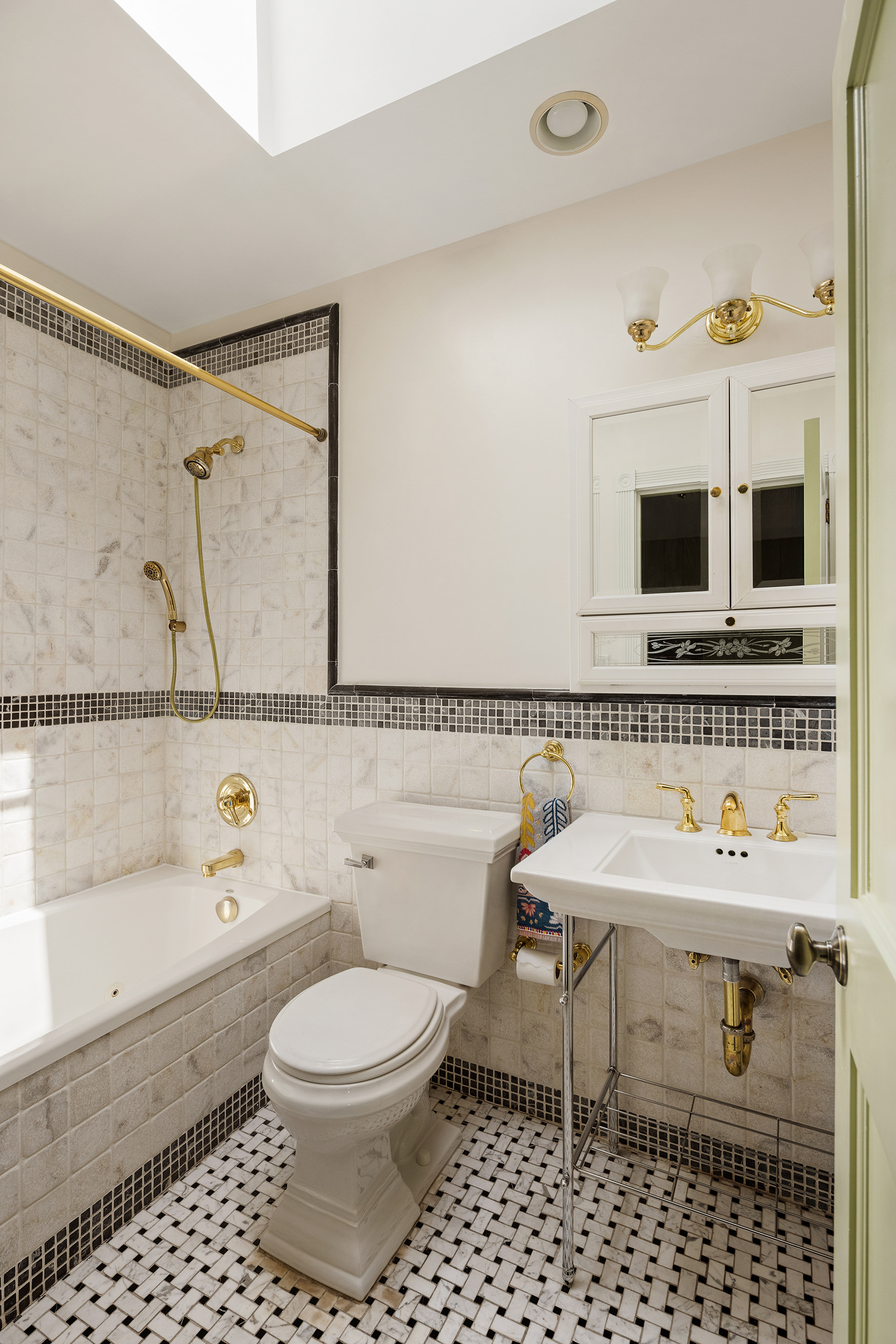 306 State Street Brooklyn, NY 11201 - Photo 16 of 22