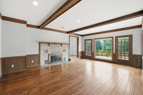 $1,325,000 | 14200 White Water Way, Darnestown, MD 20878