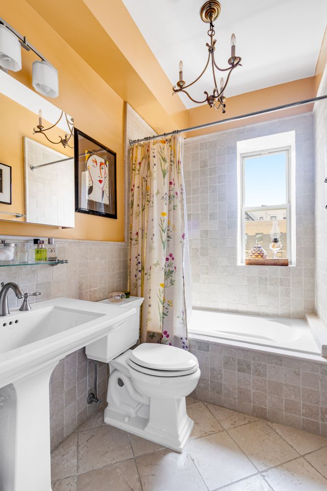 588 West End Avenue, Unit 16D Manhattan, NY 10024 - Photo 7 of 12