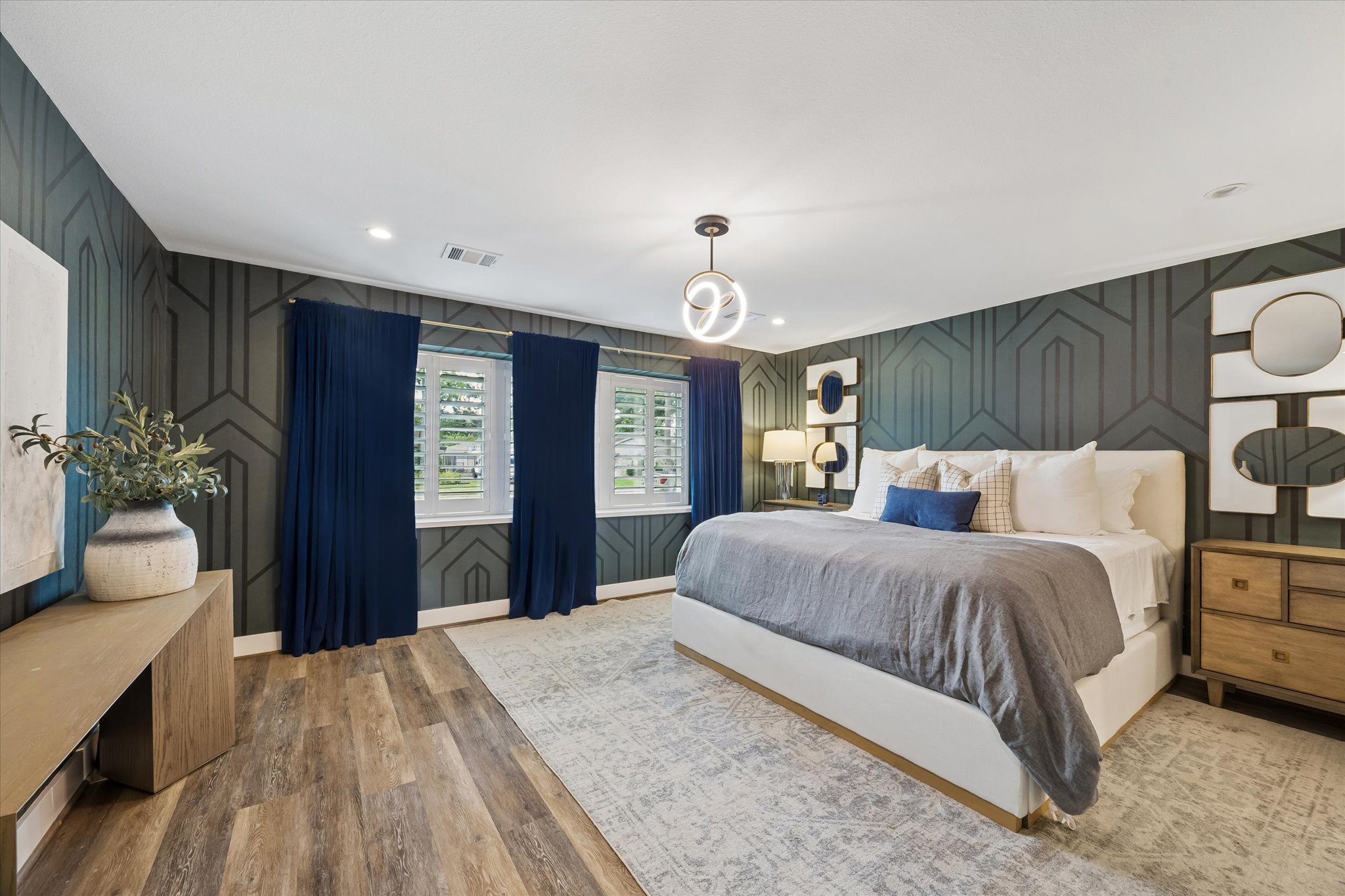 1139 Richelieu Lane Houston, TX 77018 - Photo 15 of 38 Gallery Image 15