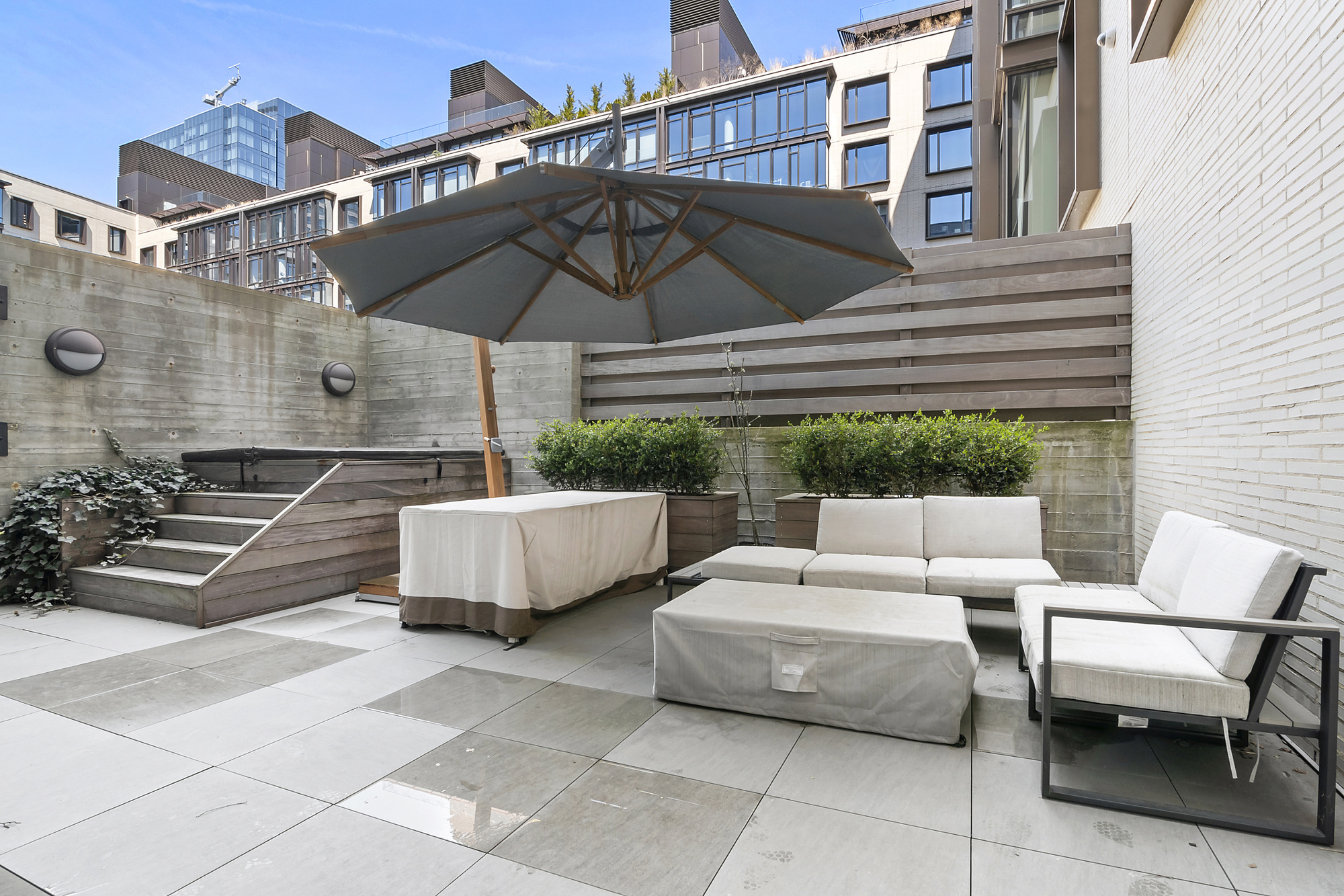 429 Kent Avenue, Unit TH1 Brooklyn, NY 11249 - Photo 6 of 23