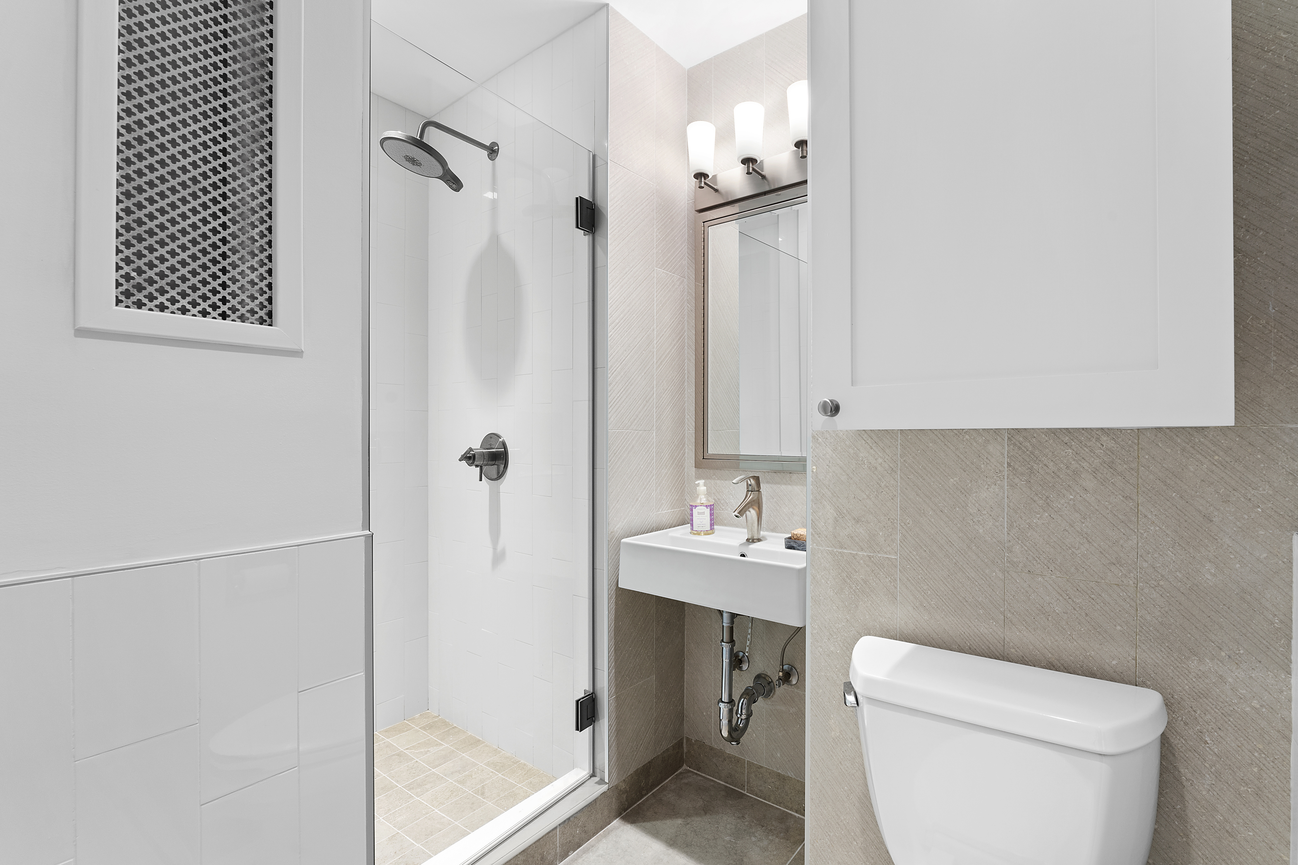 40 West 72nd Street, Unit 121 Manhattan, NY 10023 - Photo 14 of 21