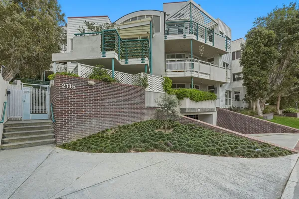 $1,495,000 | 2115 3rd Street, Unit 102, Santa Monica, CA 90405