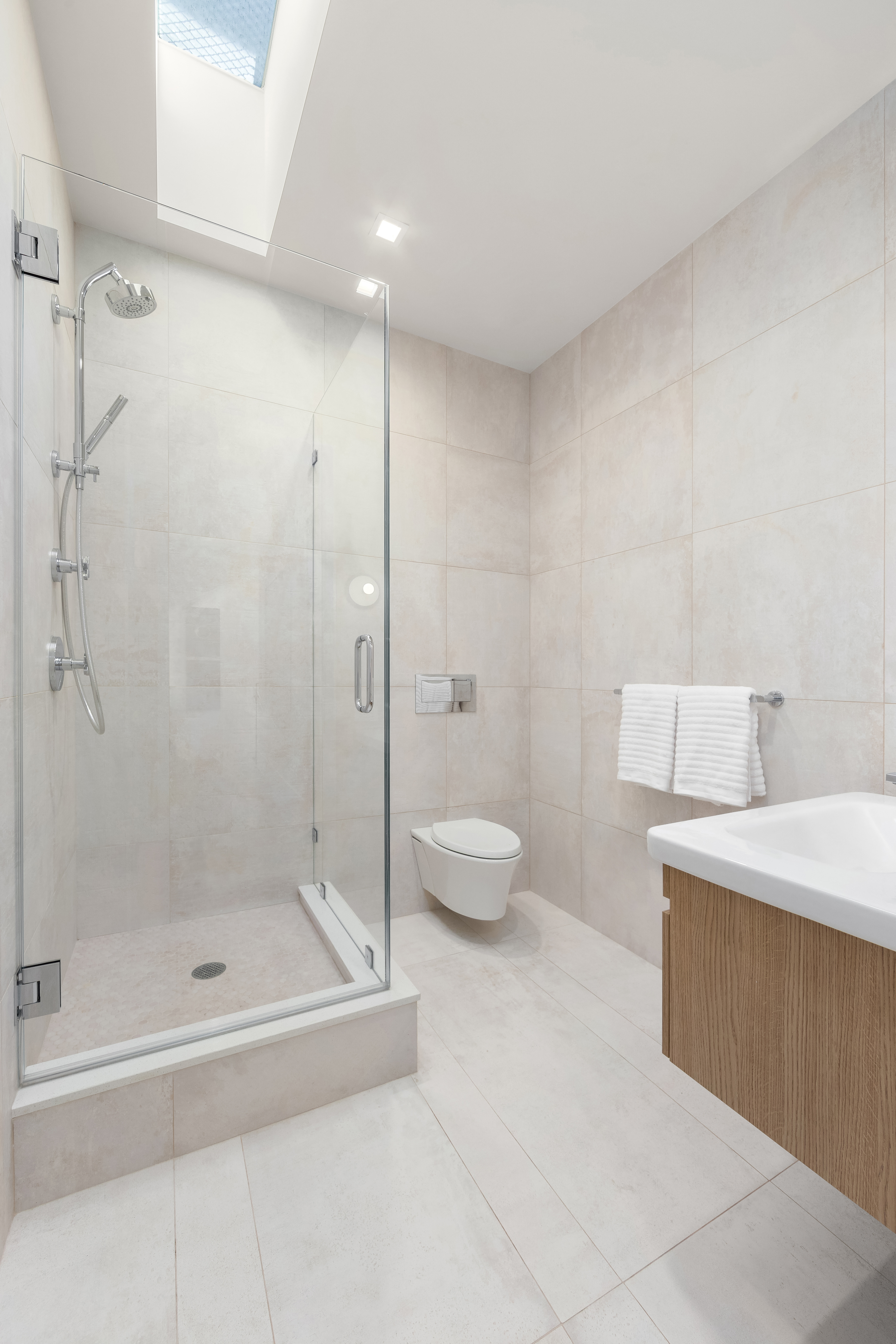 29 Downing Street Manhattan, NY 10014 - Photo 11 of 20