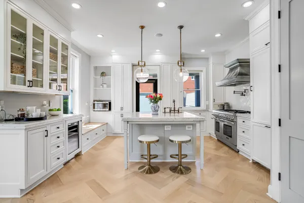 Contact Agent | 419 U Street Northwest, Washington, DC 20001