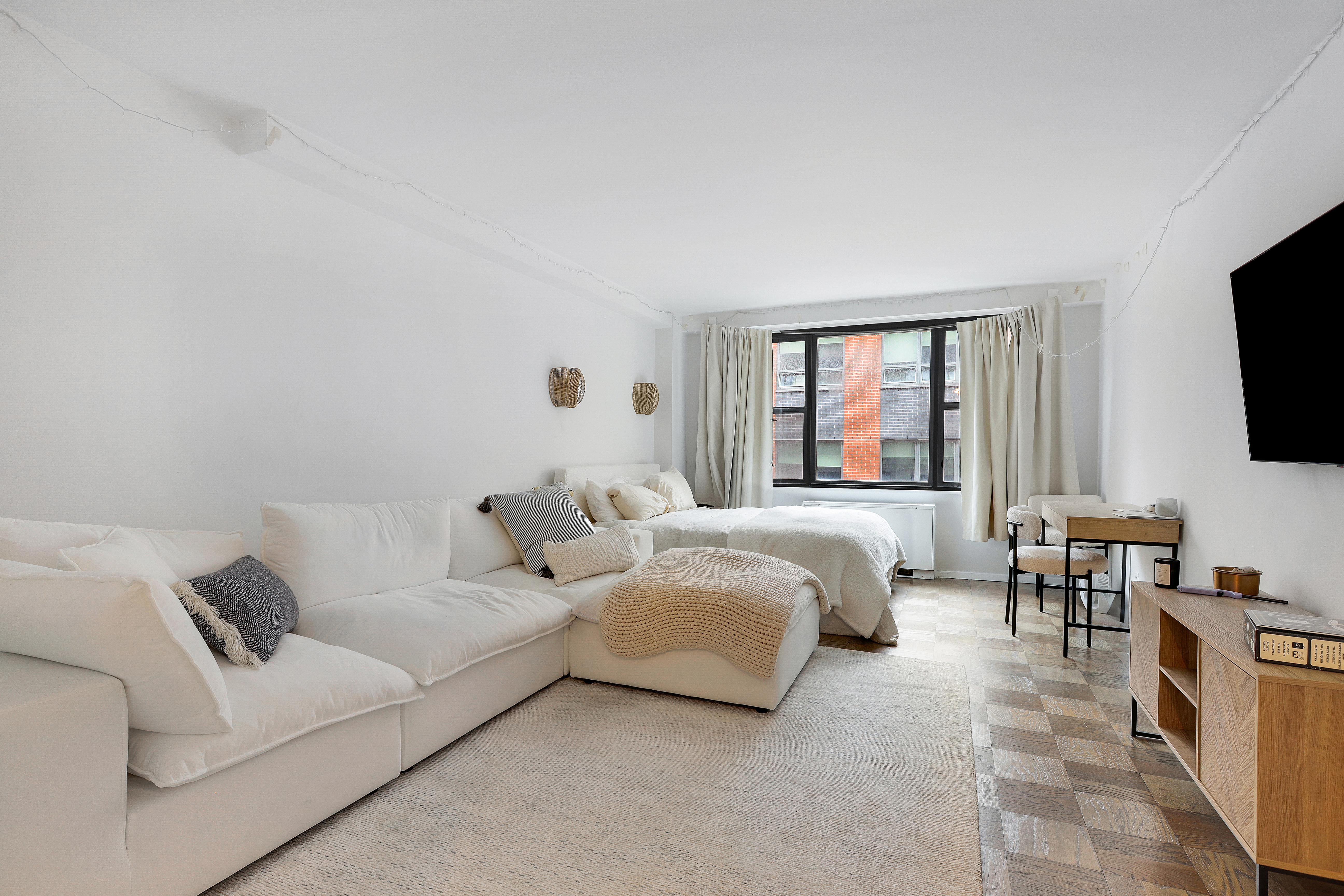 7 East 14th Street, Unit 1004 Manhattan, NY 10003 - Photo 1 of 8