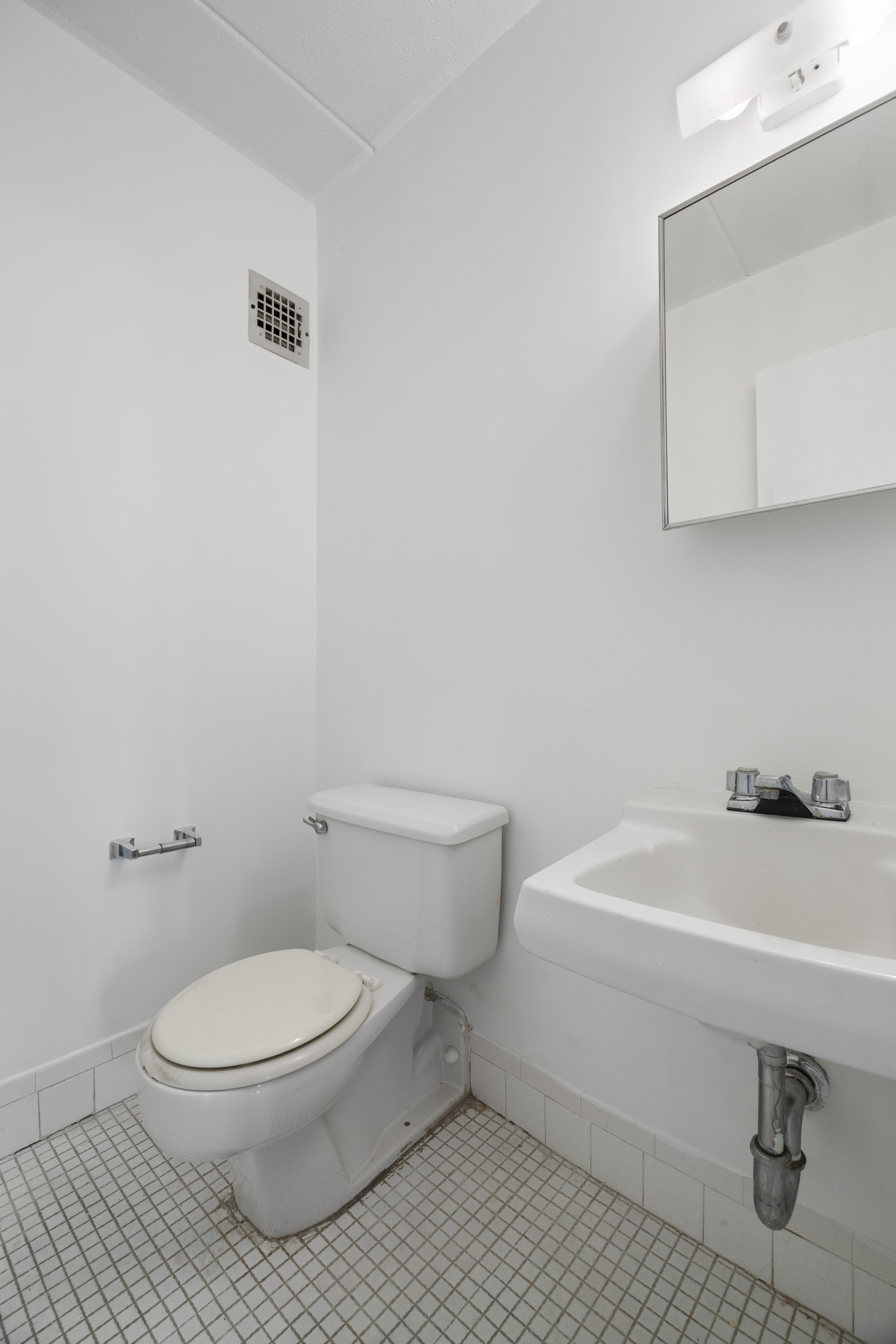 419 Carlton Avenue, Unit D Brooklyn, NY 11238 - Photo 4 of 5