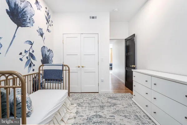 $1,795,000 | 283 Locust Street, Philadelphia, PA 19106